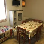 Micki 1 E Διαμέρισμα *