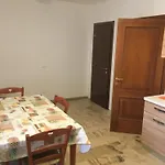 Micki 1 E * Ventimiglia