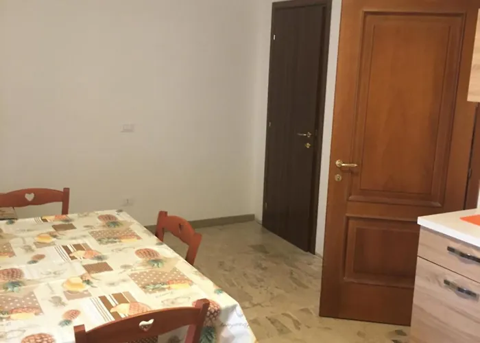 Micki 1 E * Ventimiglia